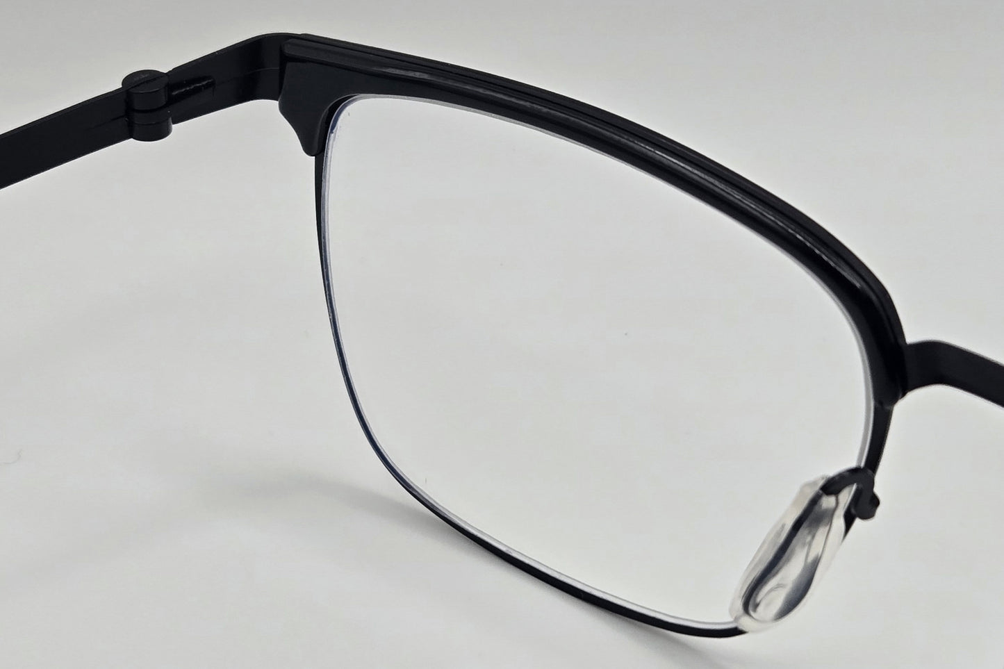 The Chancellor - Matte Black (Blue Light Non-Rx)